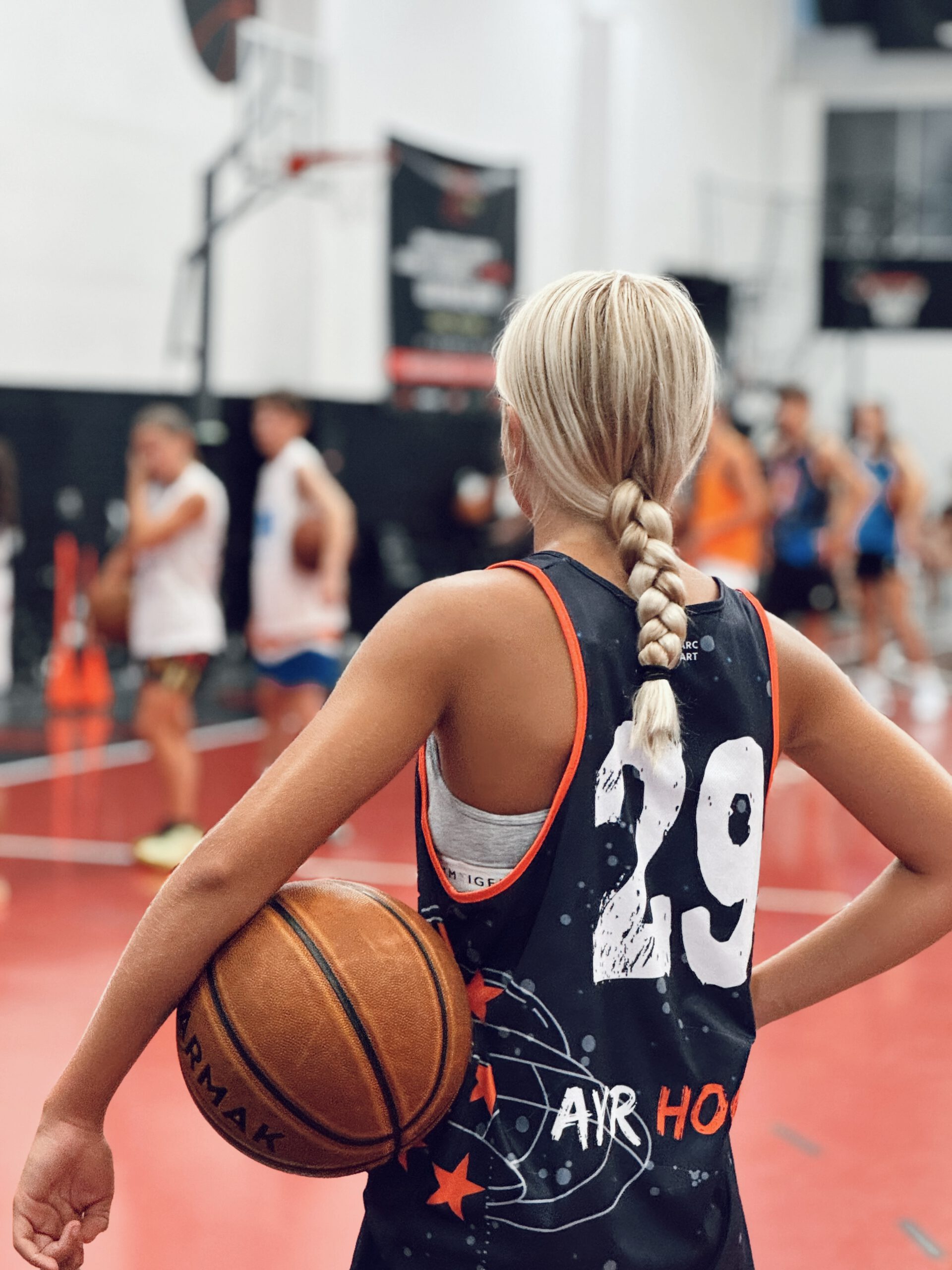 Edited in Tezza with: Vintage